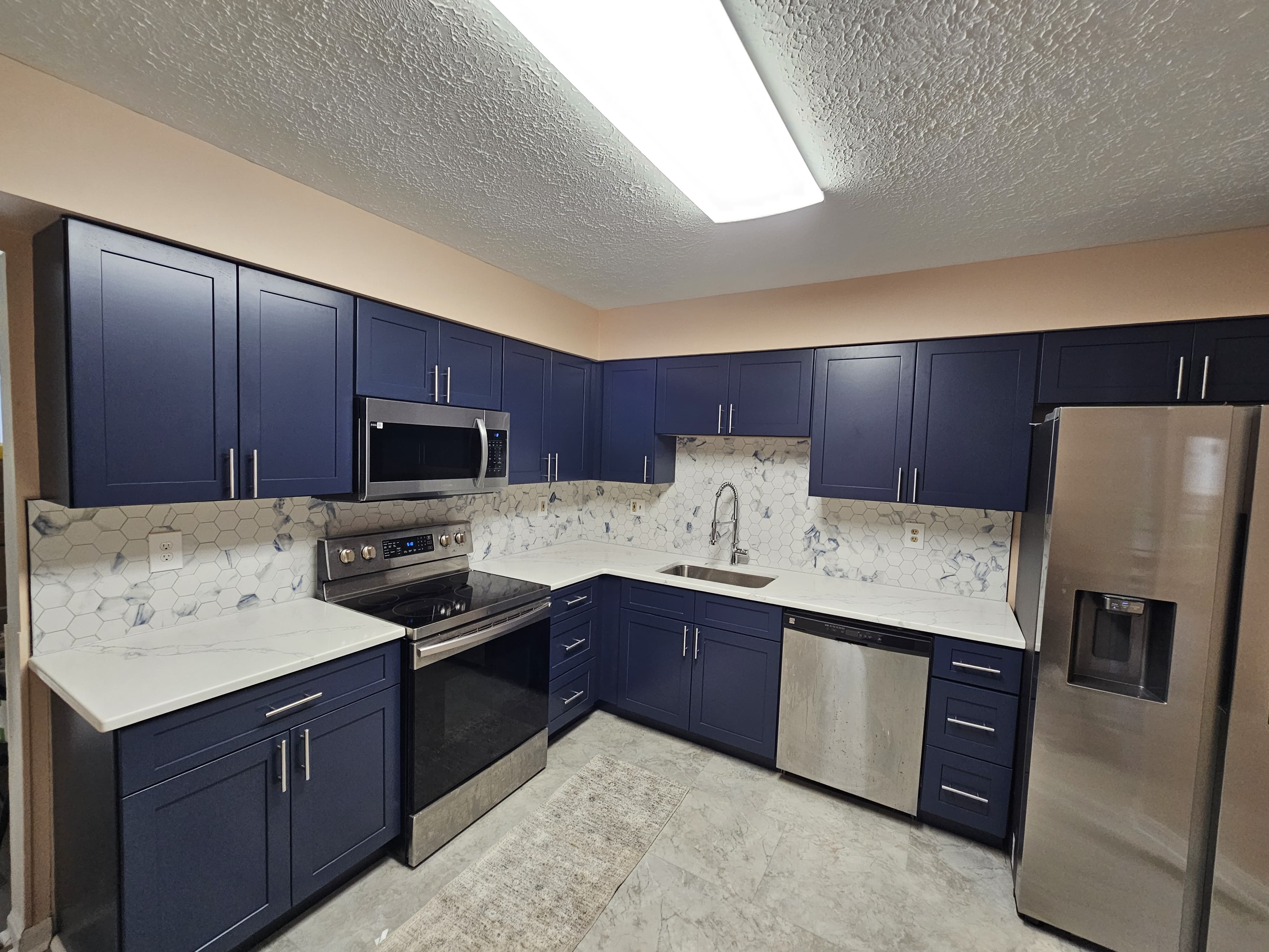 Kitchen after remodeling - Leslie project