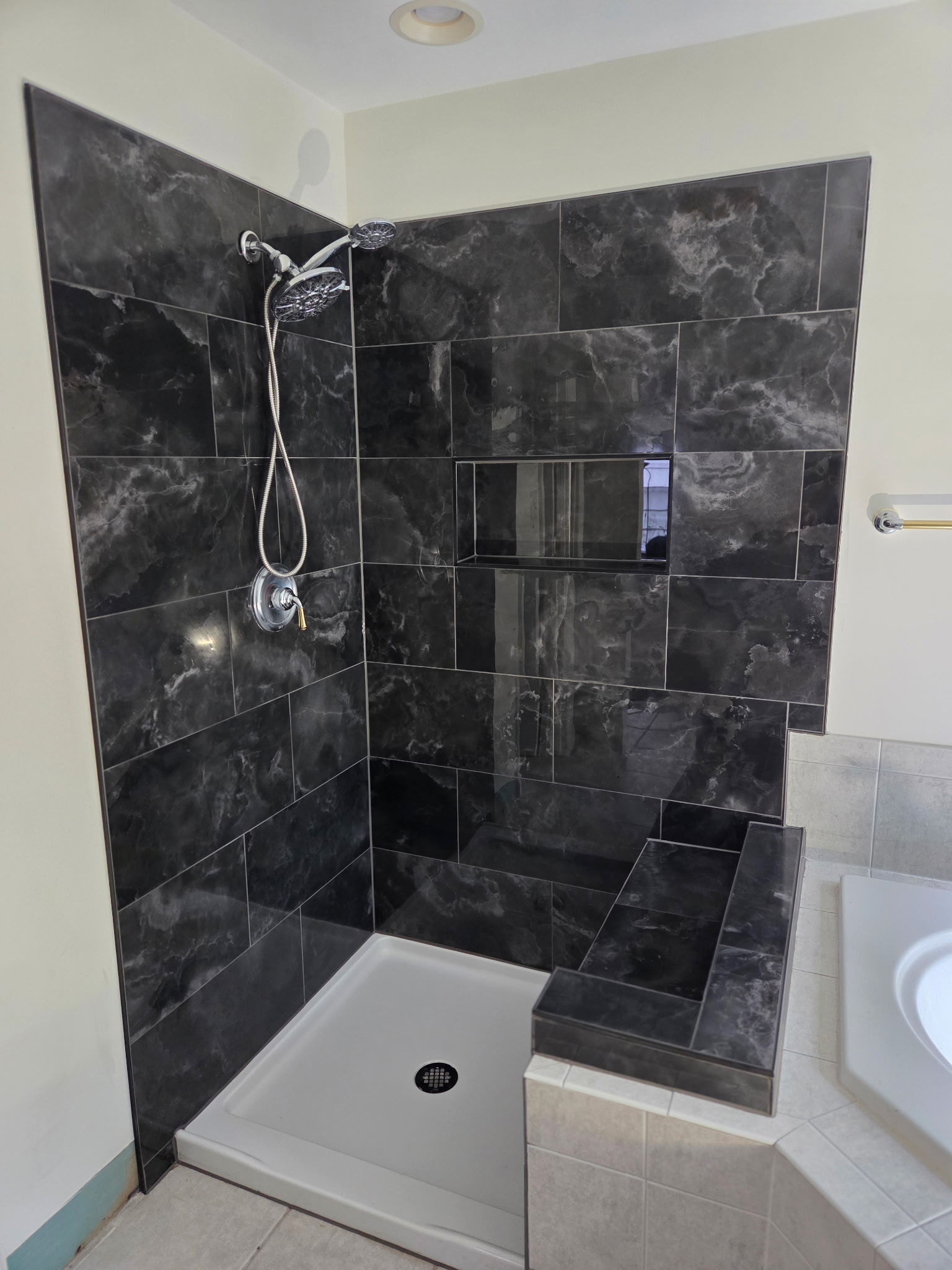 Bathroom after remodeling - Zhou project